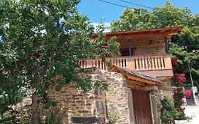 Casa la ti María la viuda